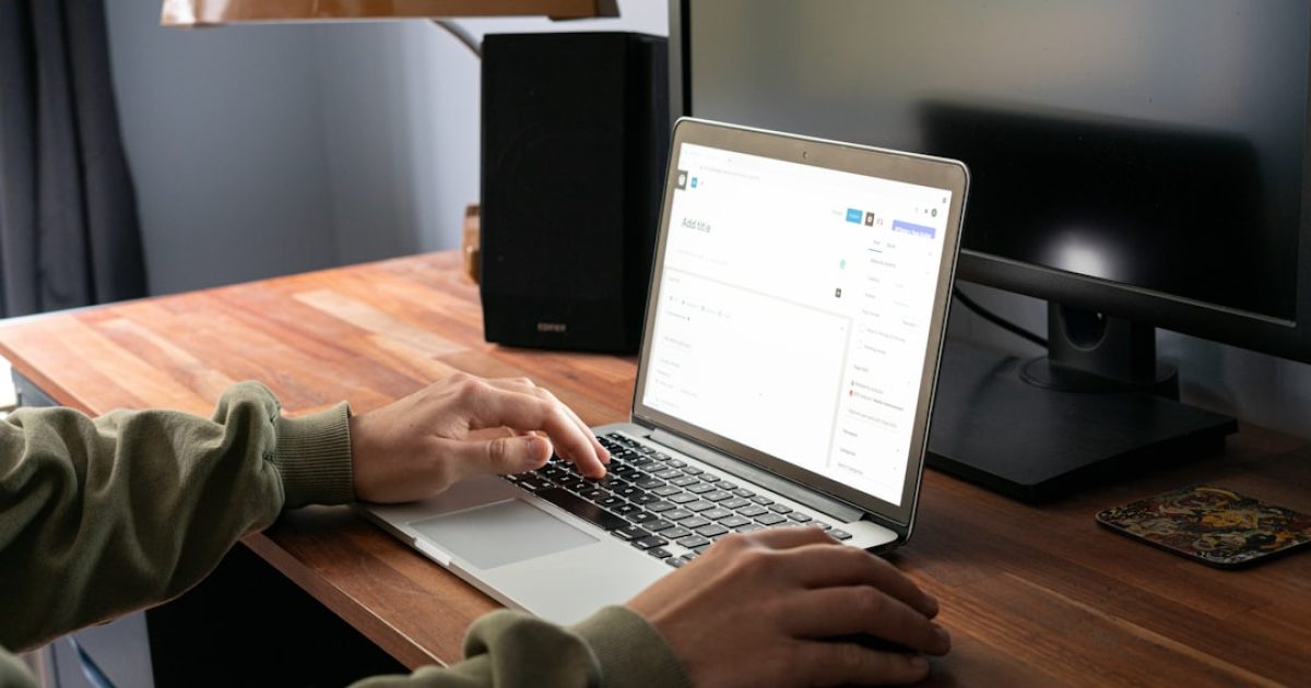 Atualizações WordPress: Quando Aplicar e Quando Esperar?